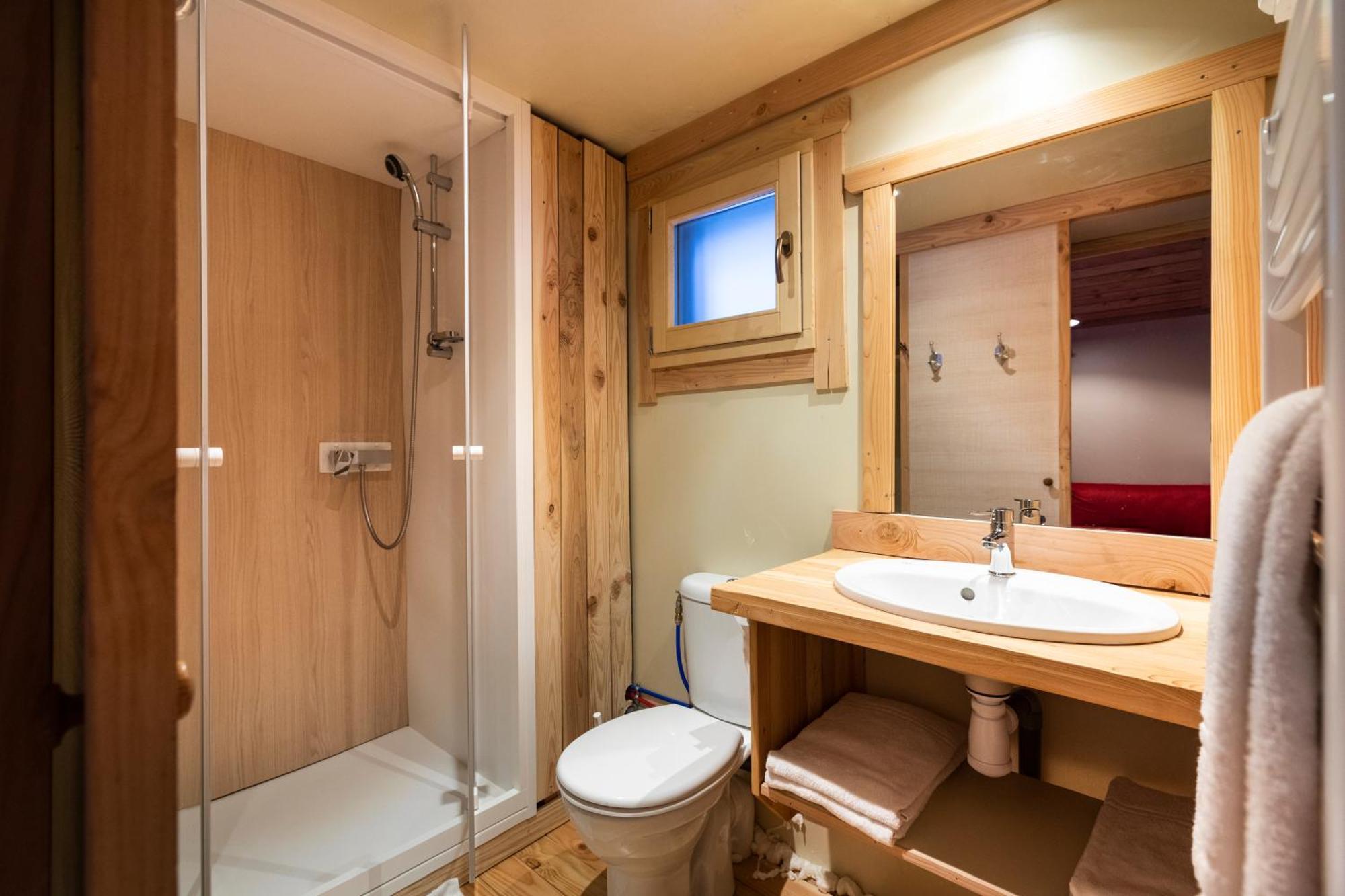 Huttopia ヴァルイーズ 部屋 写真